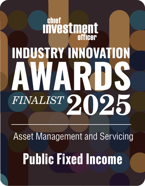 Logo: 2025 CHIEF INVESTMENT OFFICER Asset Management & Servicing Finalist: Public Fixed Income Desk Plaque